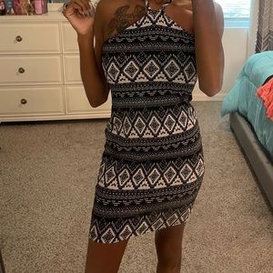 Black and white mini